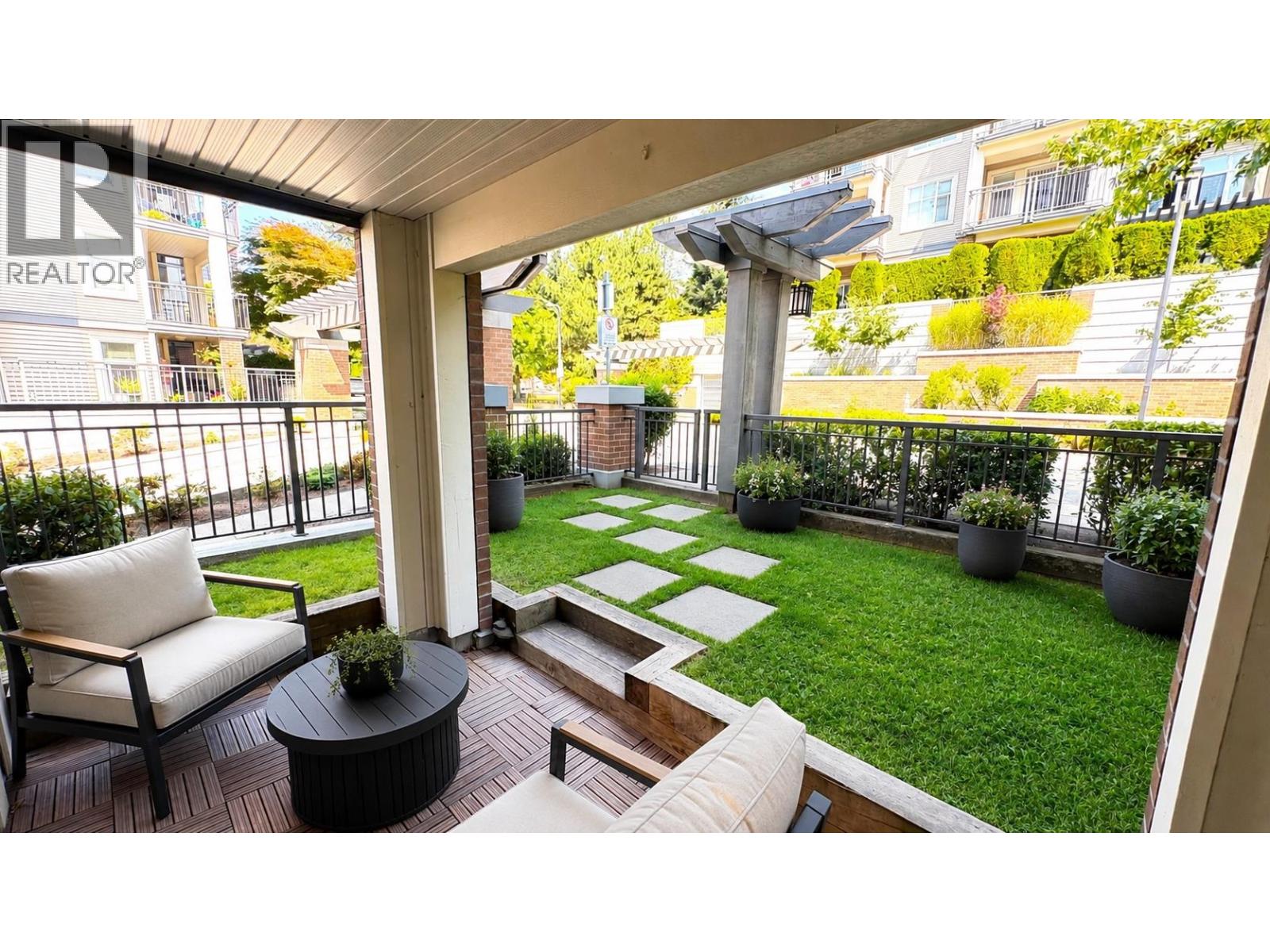 106 4788 BRENTWOOD DRIVE, Burnaby, British Columbia