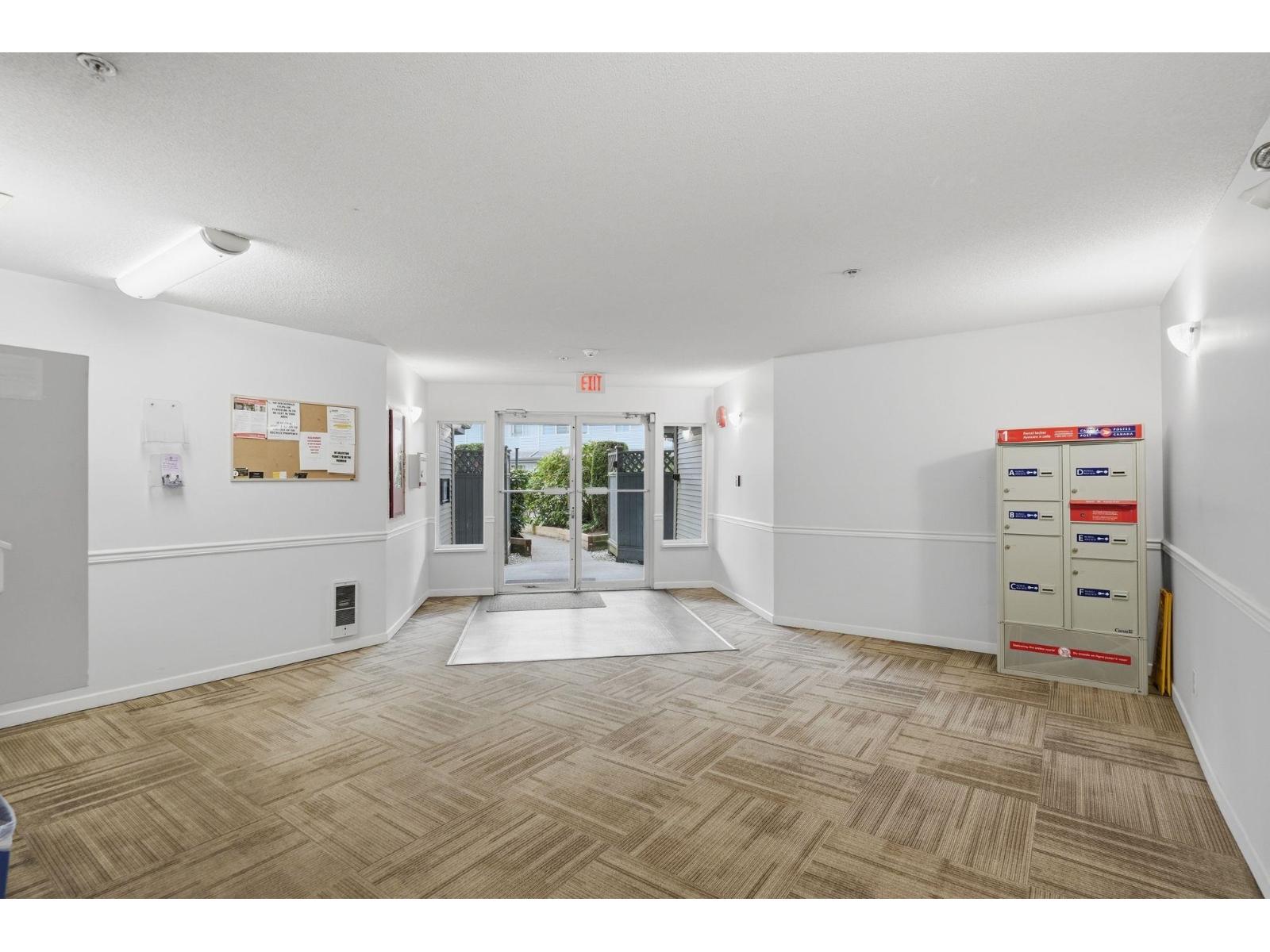 304 12130 80 Avenue, Surrey, British Columbia  V3W 0V2 - Photo 4 - R3147713