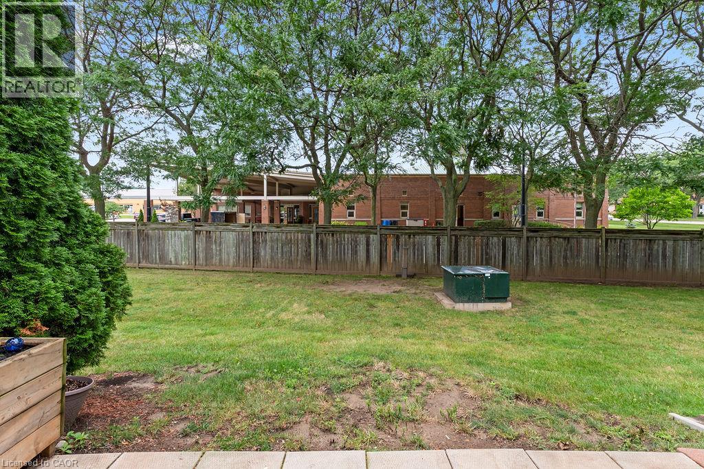 125 Livingston Avenue Unit# 34, Grimsby, Ontario  L3M 4S5 - Photo 6 - 40840010