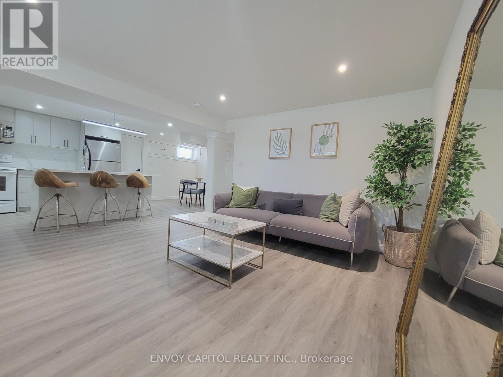 22 BILARDI COURT, Hamilton, Ontario