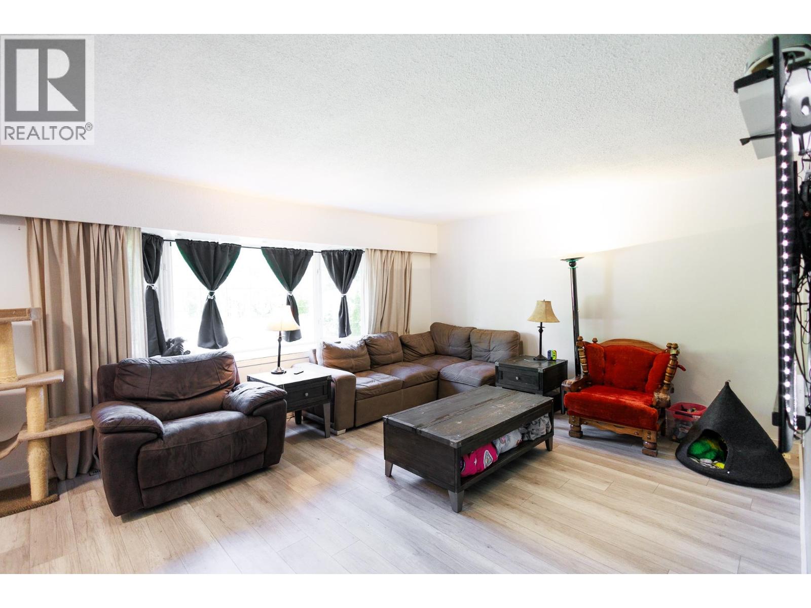 4523 Graham Avenue, Terrace, British Columbia  V8G 1A2 - Photo 10 - R3159844