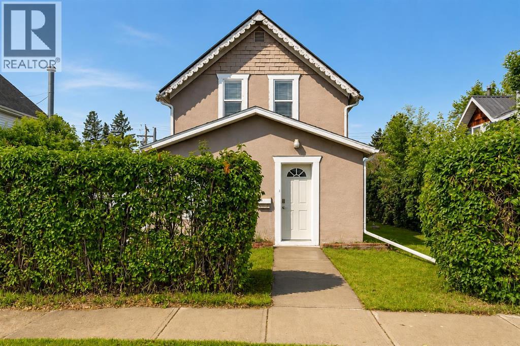4515 50 Avenue, Innisfail, Alberta