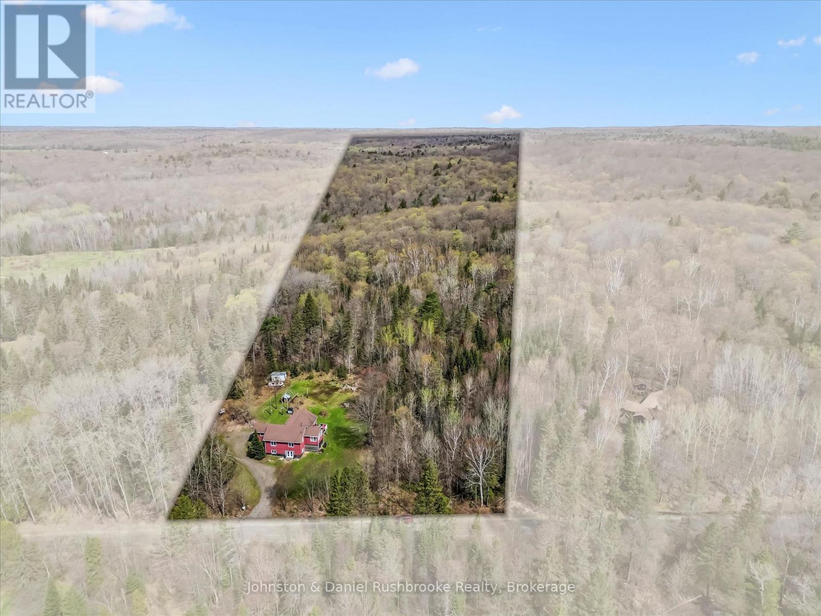 2519 South Horn Lake Rd R.r.#3 Road, Magnetawan, Ontario  P0A 1C0 - Photo 4 - X13138908