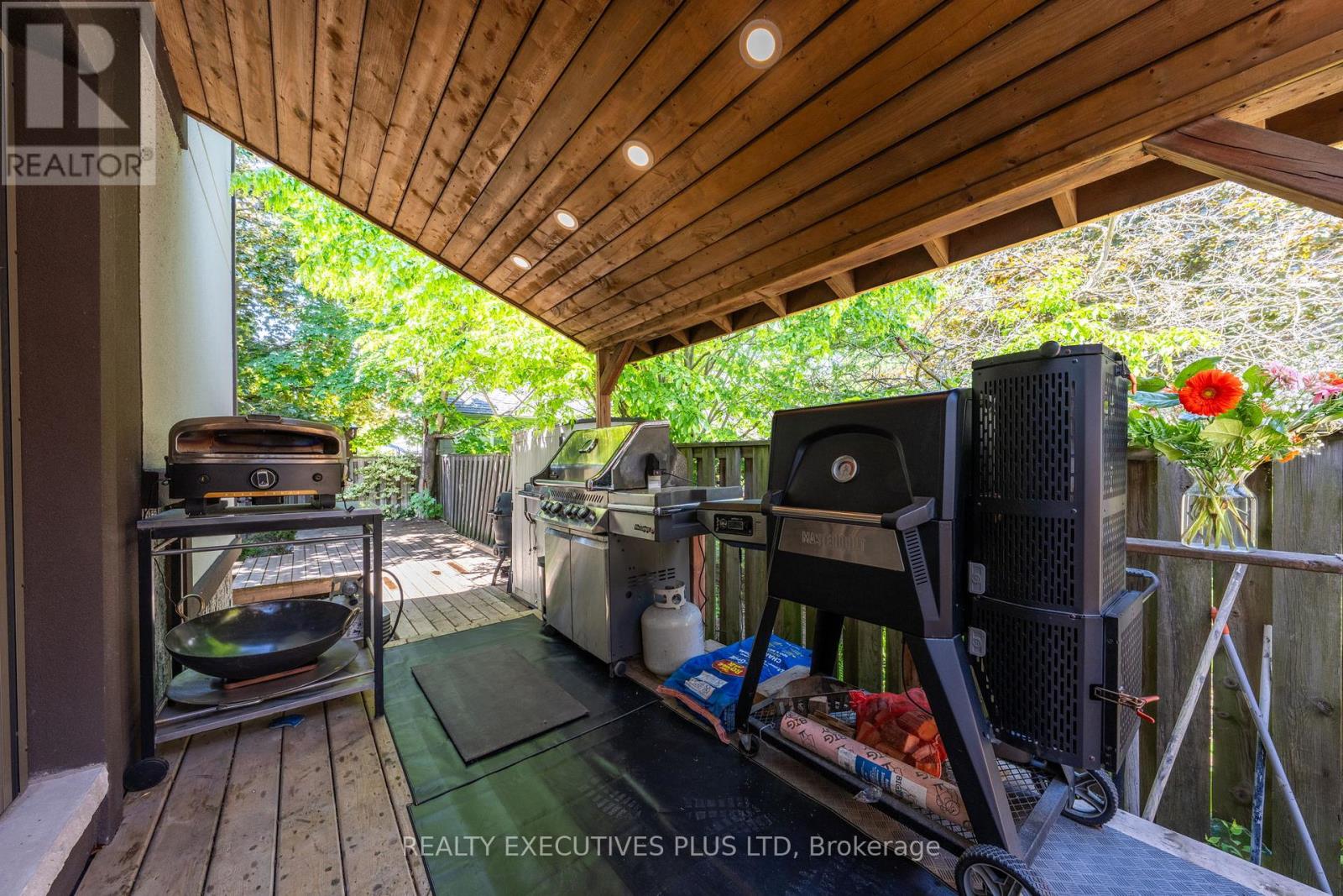 36 Lakeview Drive, Hamilton, Ontario  L8E 4X2 - Photo 39 - X13722066