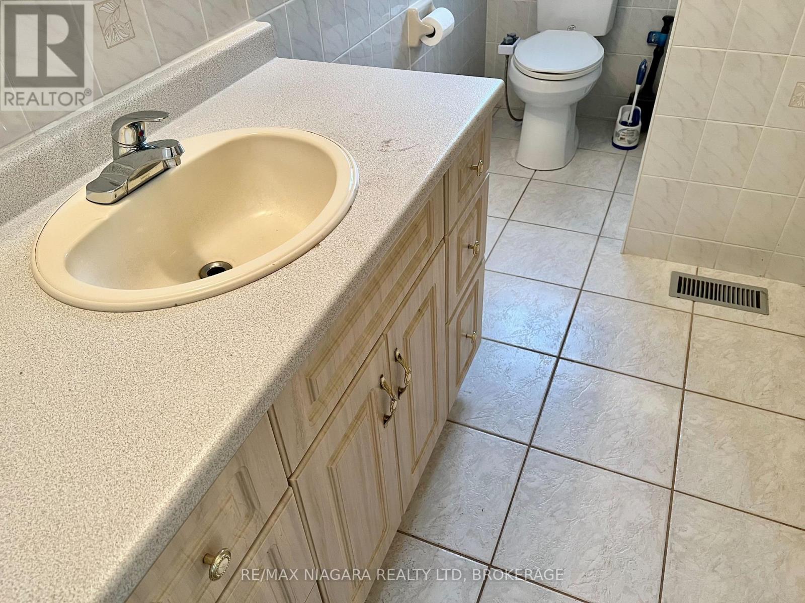 6171 Charnwood Avenue, Niagara Falls, Ontario  L2H 2L5 - Photo 21 - X13713162