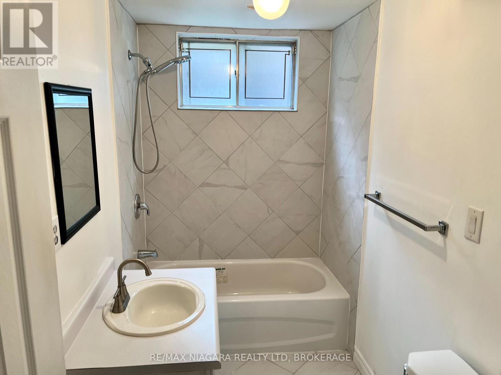 6171 Charnwood Avenue, Niagara Falls, Ontario  L2H 2L5 - Photo 35 - X13713162