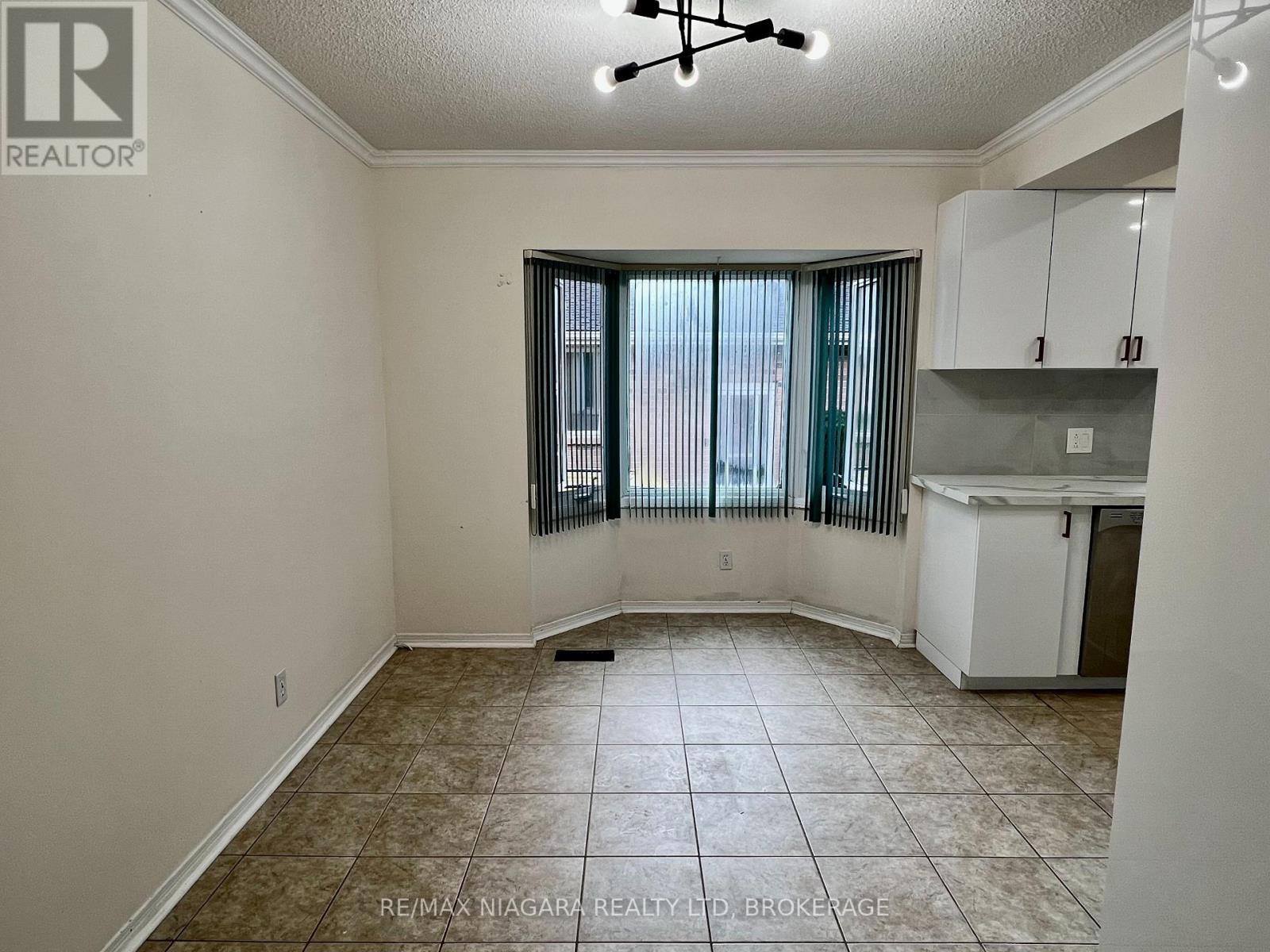 6171 Charnwood Avenue, Niagara Falls, Ontario  L2H 2L5 - Photo 7 - X13713162