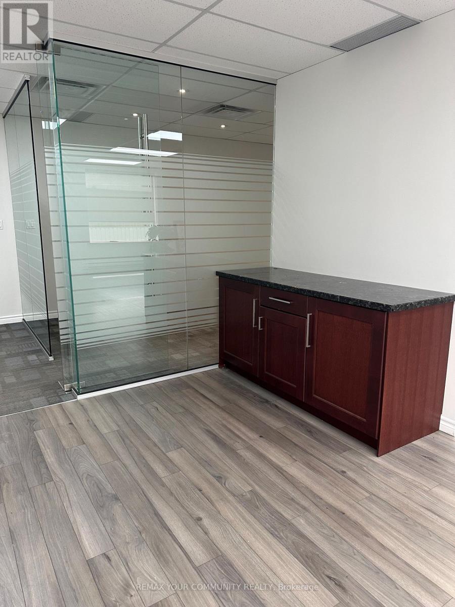 303 & 305 - 2750 14th Avenue, Markham, Ontario L3R 0B6 - Photo 13 - N13699184