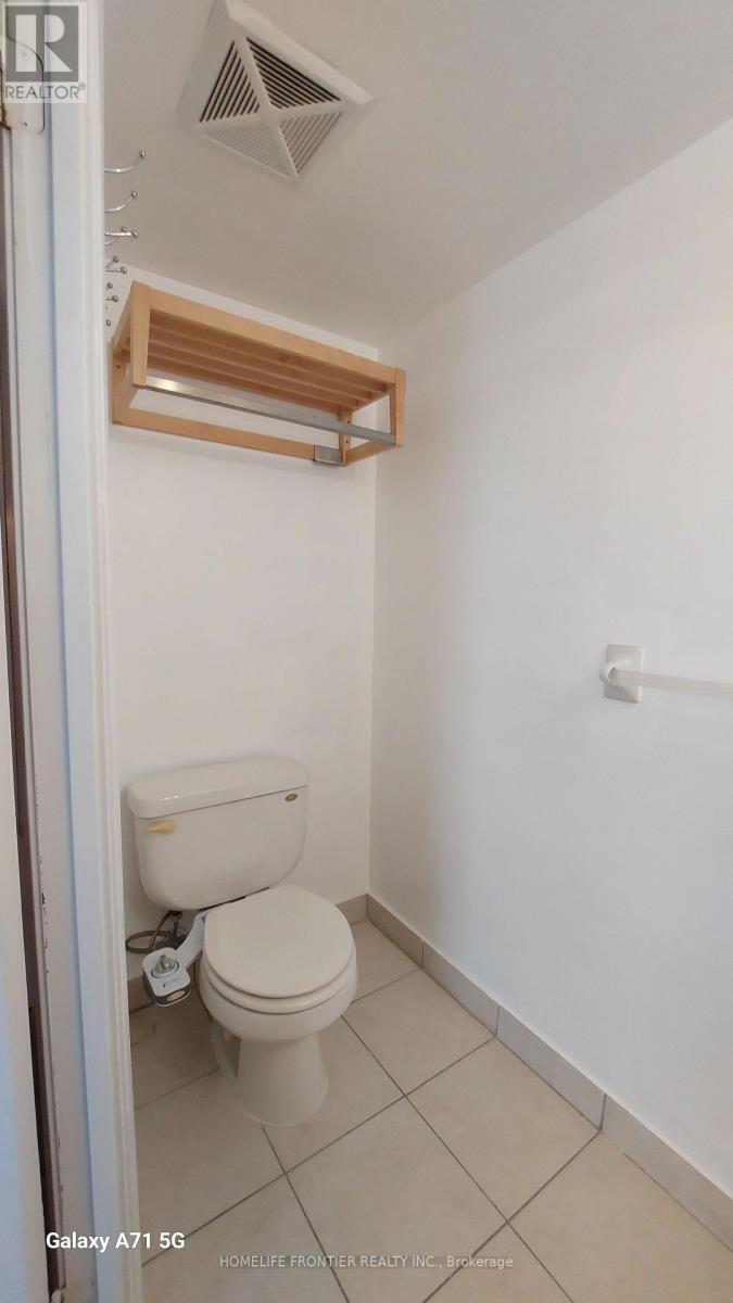 709 - 15 Maplewood Avenue, Toronto, Ontario  M6C 4B4 - Photo 18 - C13725234