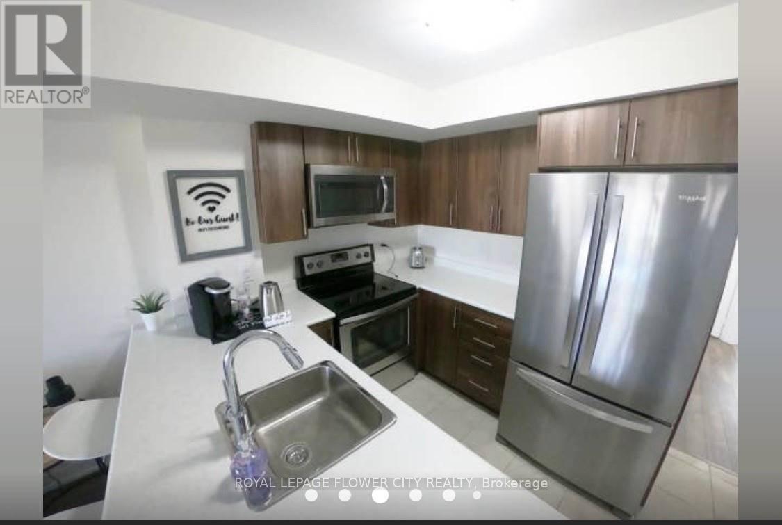 718 - 60 Dunsheath Way, Markham, Ontario  L6B 1N3 - Photo 4 - N13726028