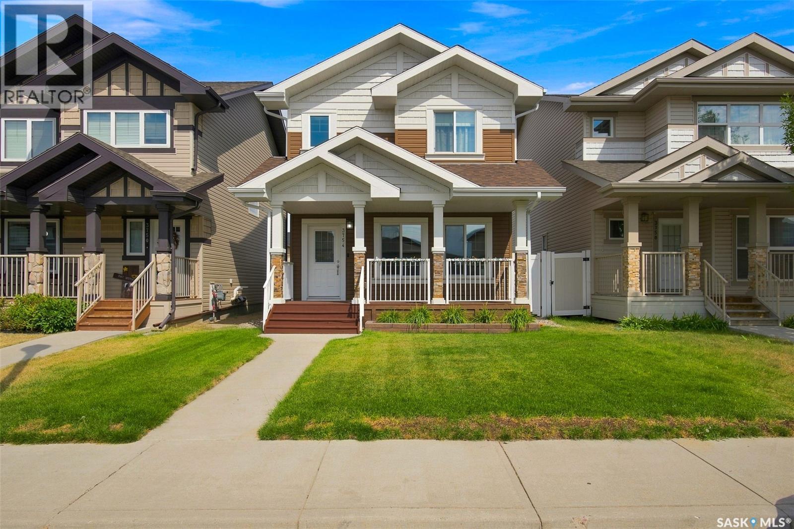 3754 Green Moss LANE, Regina, Saskatchewan