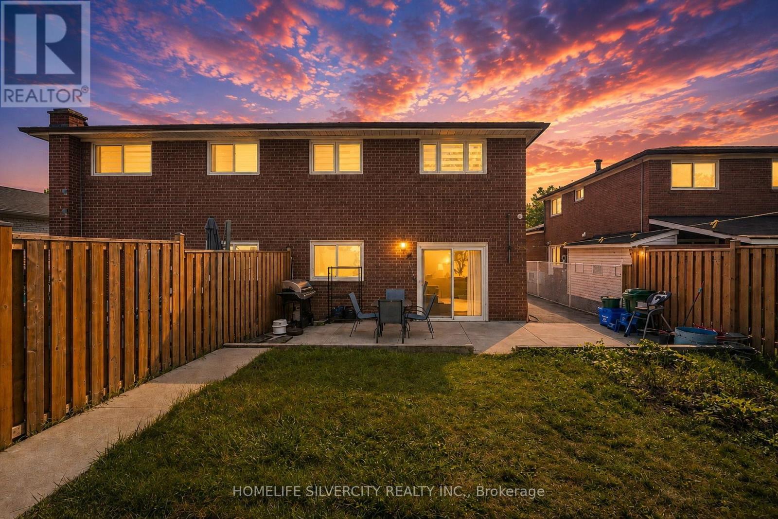 3669 Corliss Crescent, Mississauga, Ontario  L4T 2Z2 - Photo 45 - W13702640