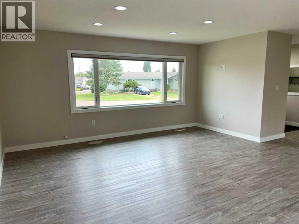4613 55 Avenue, Vermilion, Alberta T9X 1R2 - Photo 9 - A2340230