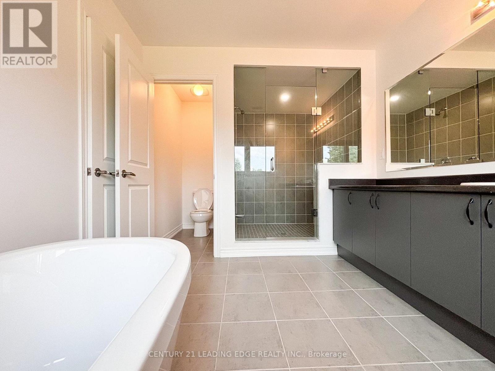 19 Wakefield Boulevard, Essa, Ontario  L3W 0L7 - Photo 19 - N13726060