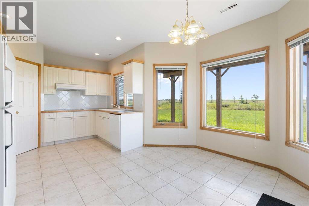 250257 Range Road 271, Rural Rocky View County, Alberta  T1Z 0T7 - Photo 32 - A2325770