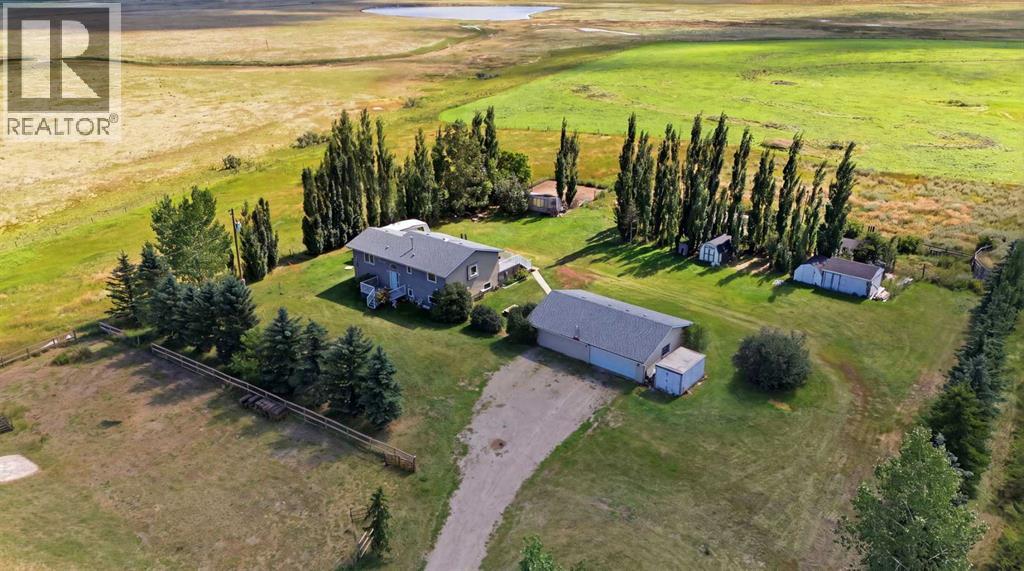 241081 Township Road 232, Rural Wheatland County, Alberta  T1P 0N7 - Photo 1 - A2328384
