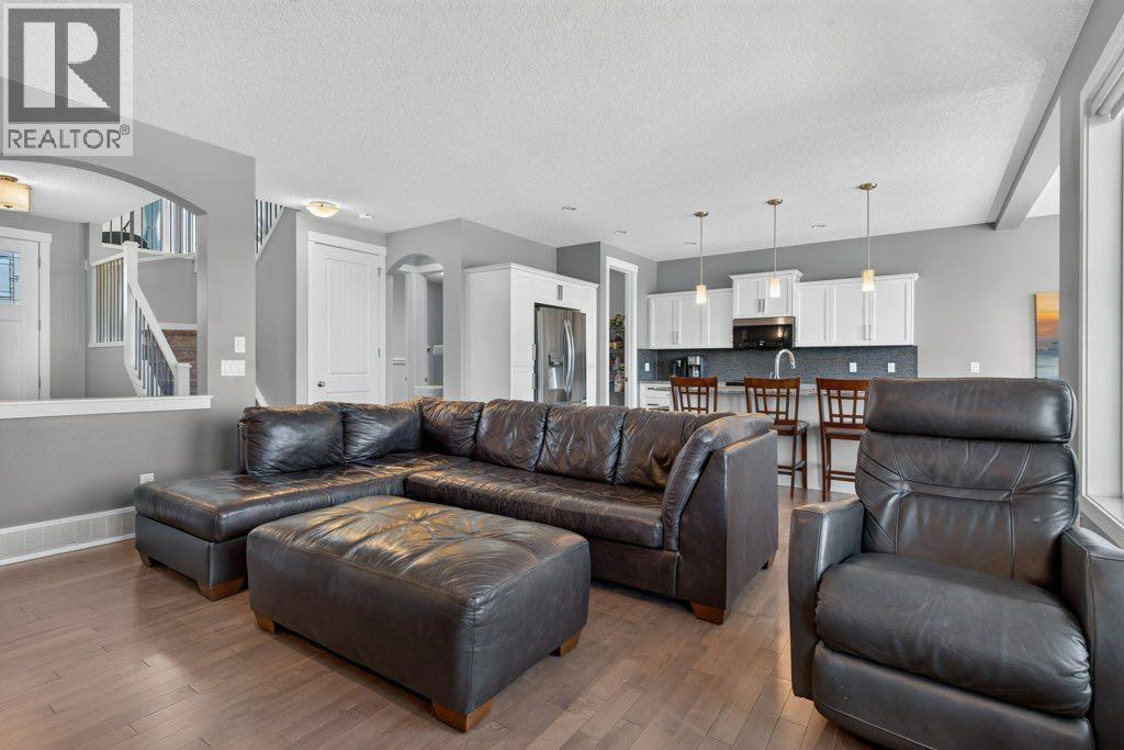277 Jumping Pound Terrace, Cochrane, Alberta  T4C 0K4 - Photo 13 - A2340277