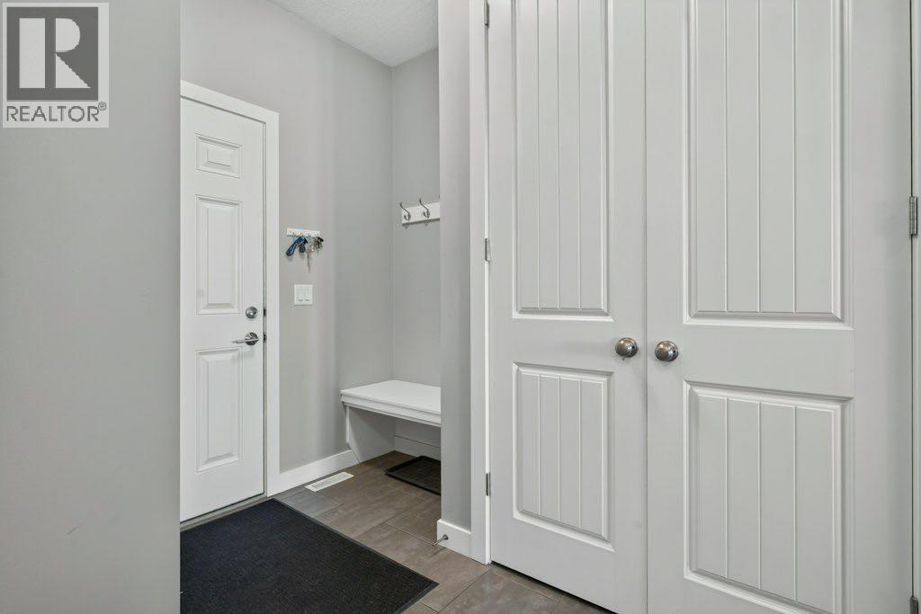 277 Jumping Pound Terrace, Cochrane, Alberta  T4C 0K4 - Photo 19 - A2340277