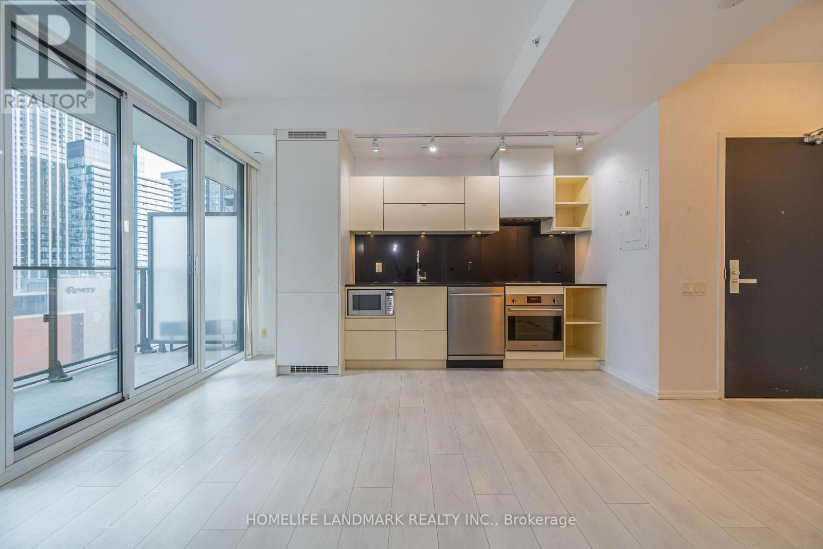1512 - 125 Peter Street, Toronto, Ontario M5V 0M2 - Photo 3 - C13726064