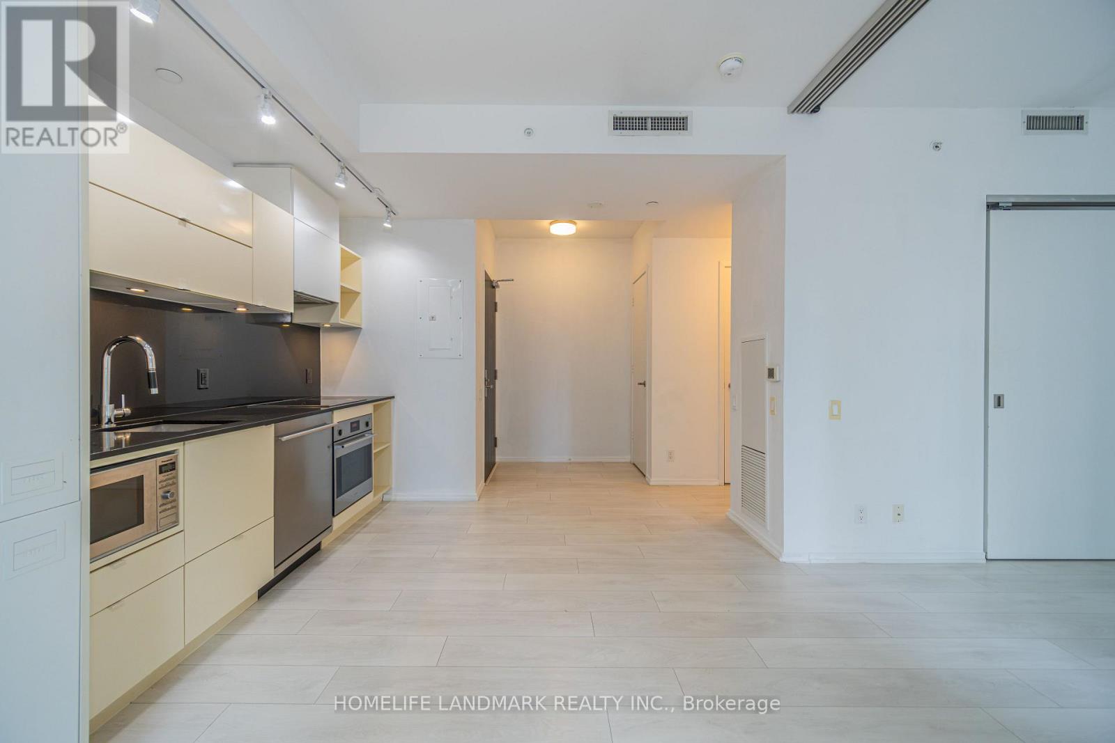 1512 - 125 Peter Street, Toronto, Ontario M5V 0M2 - Photo 4 - C13726064