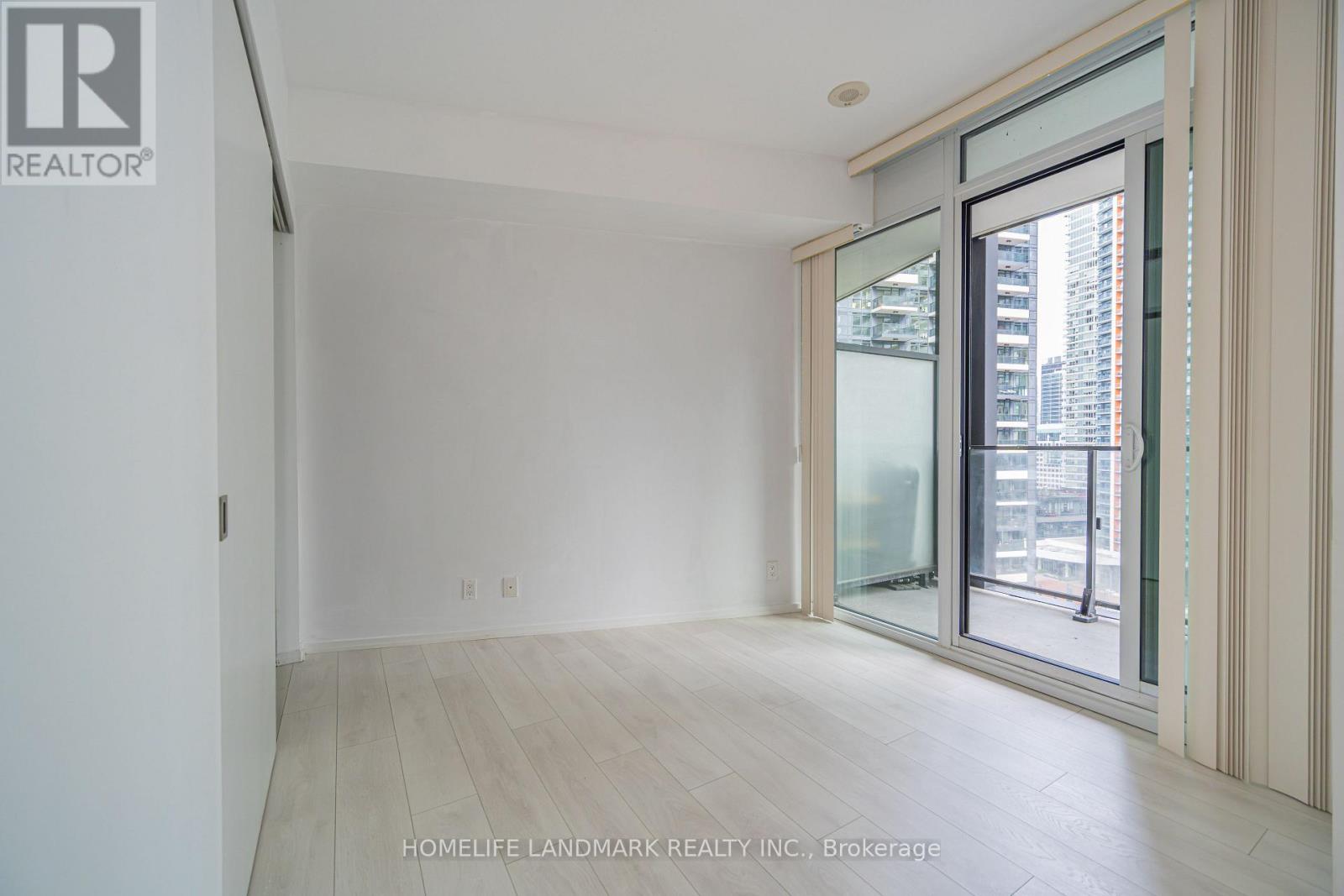 1512 - 125 Peter Street, Toronto, Ontario M5V 0M2 - Photo 8 - C13726064