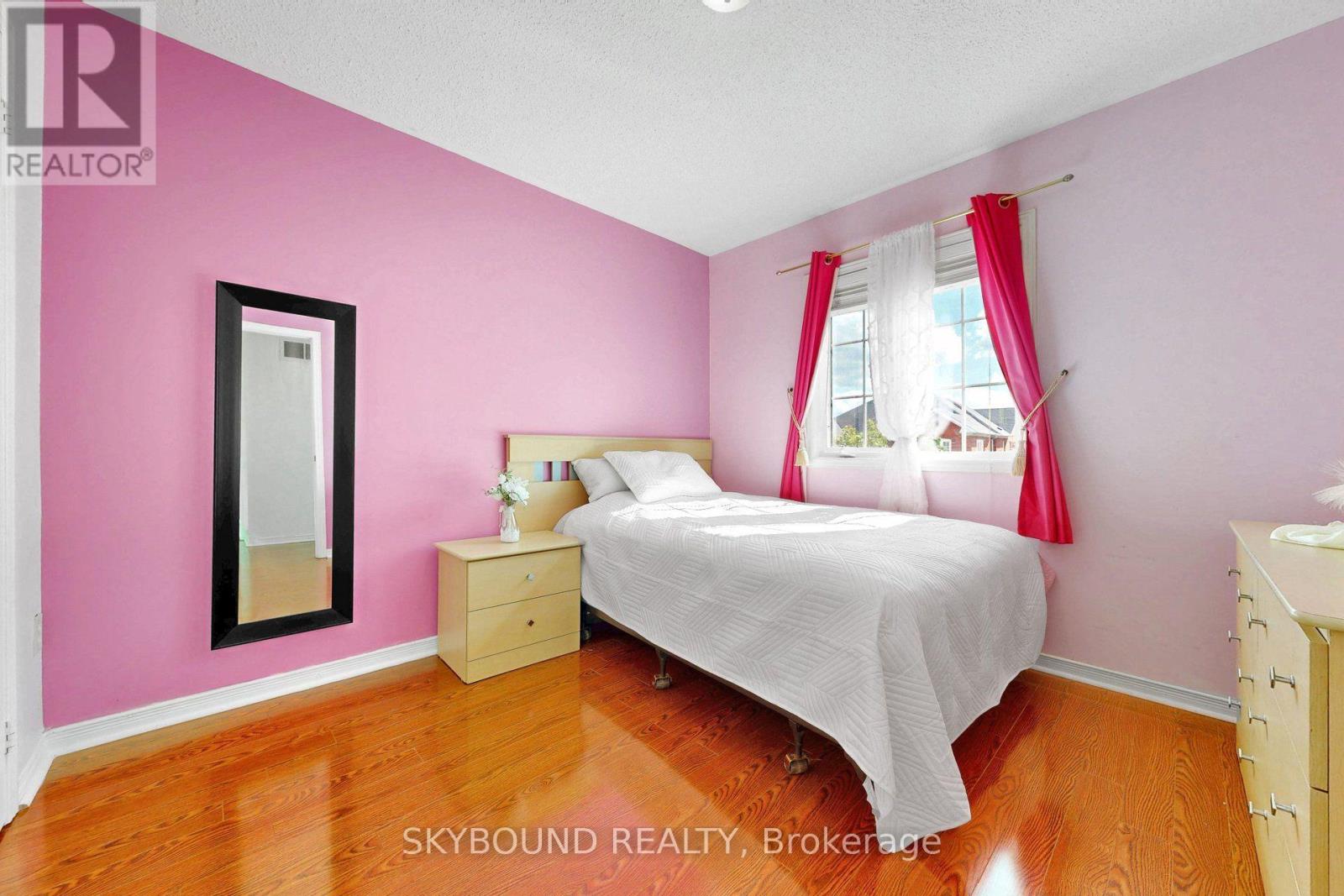 5925 Manzanillo Crescent, Mississauga, Ontario L5M 6Y6 - Photo 27 - W13726092