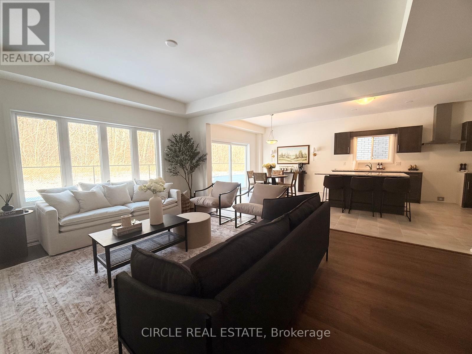 49 Willson Drive, Thorold, Ontario  L2V 0G7 - Photo 4 - X13726090