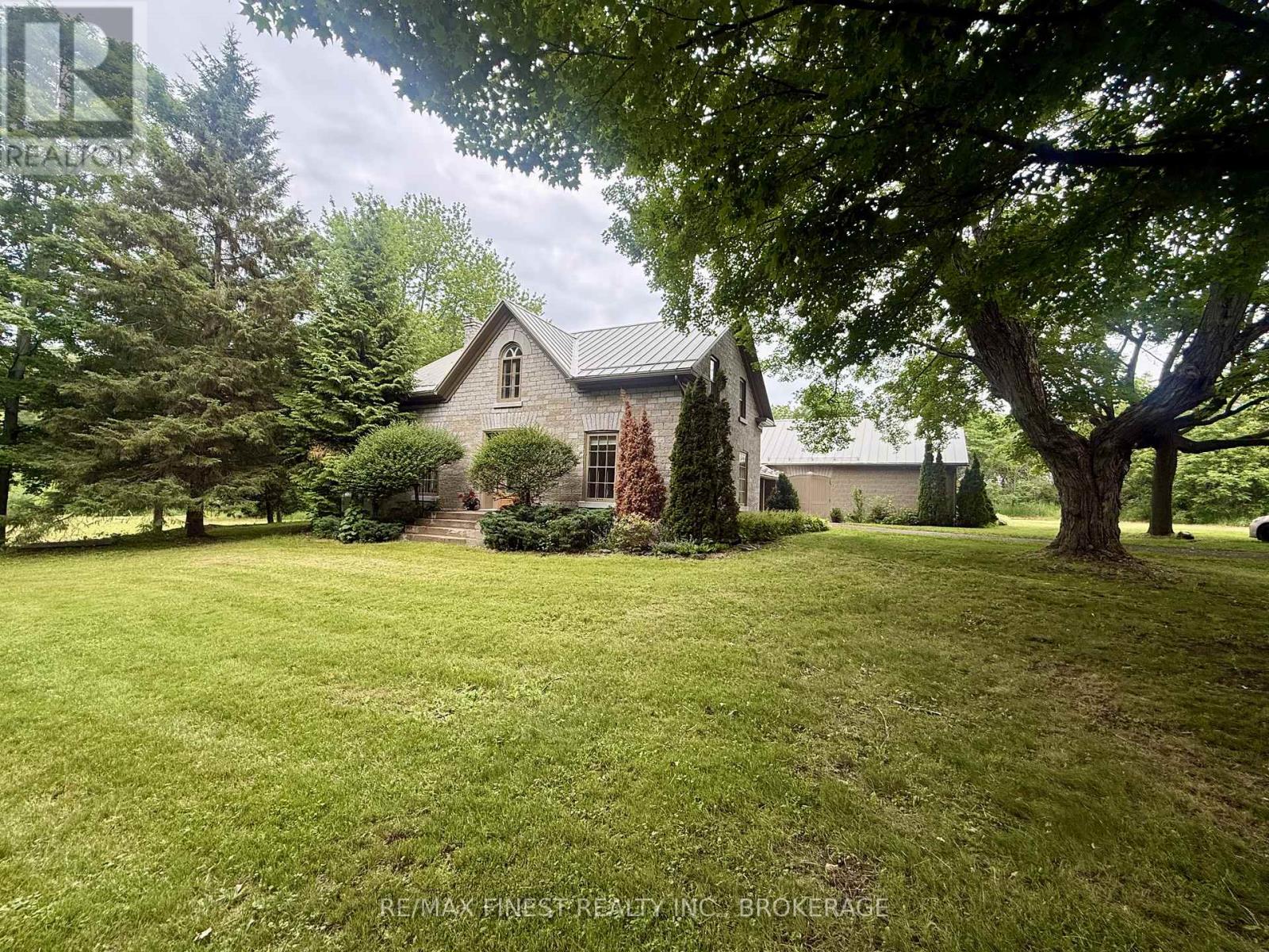 4247 HENDERSON ROAD, Frontenac, Ontario