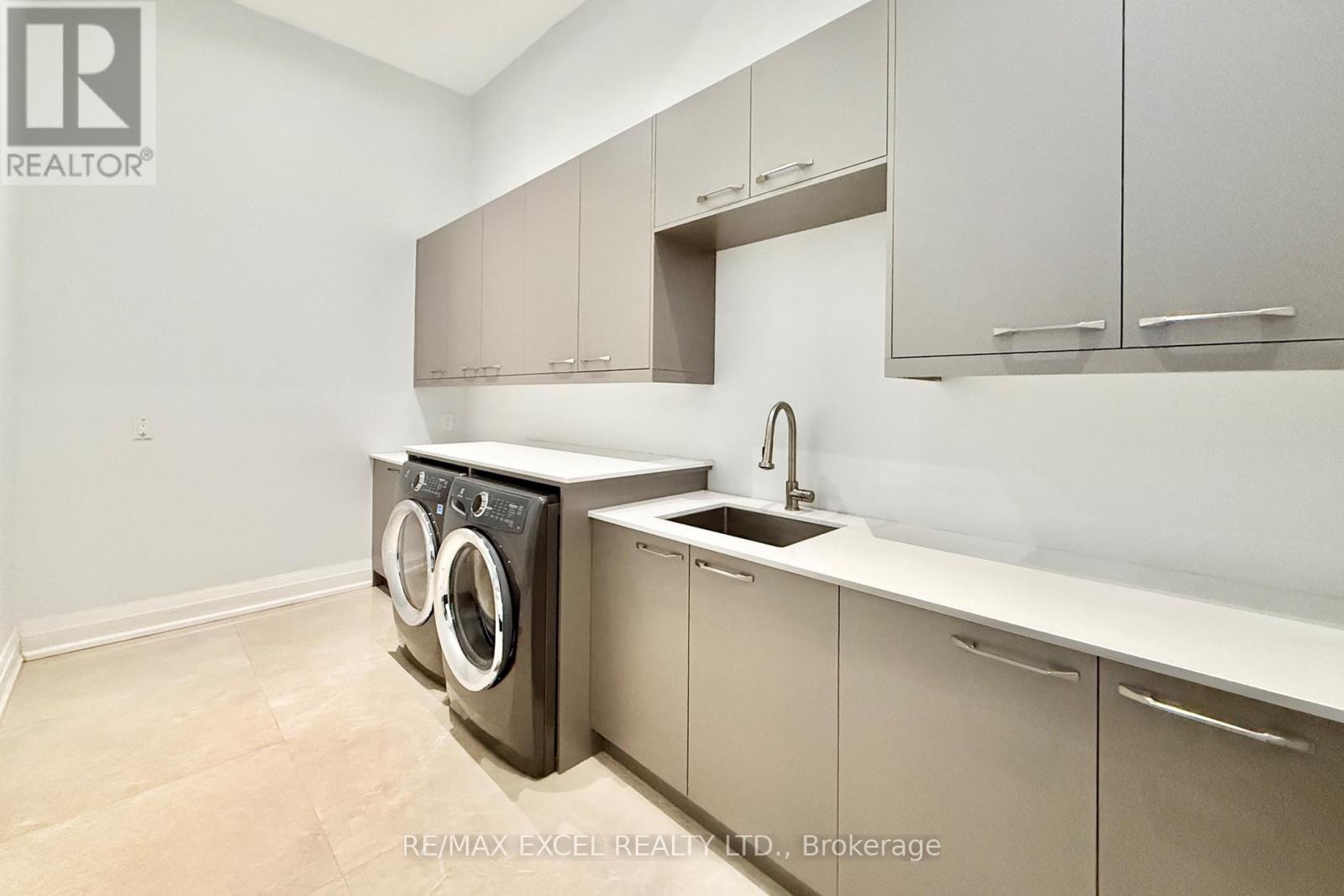 19 Blyth Street, Richmond Hill, Ontario  L4E 2Y2 - Photo 48 - N13725666