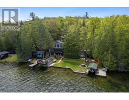 1070 YOUNG LANE, Frontenac, Ontario