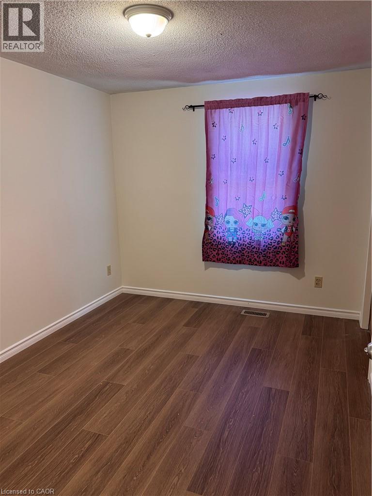 345 Imperial Road S, Guelph, Ontario  N1K 1L7 - Photo 9 - 40859298