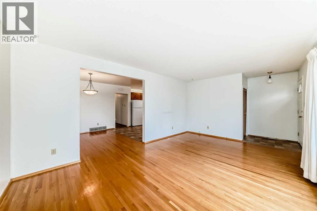 1106 Ninga Road Nw, Calgary, Alberta T2K 2P1 - Photo 18 - A2317242