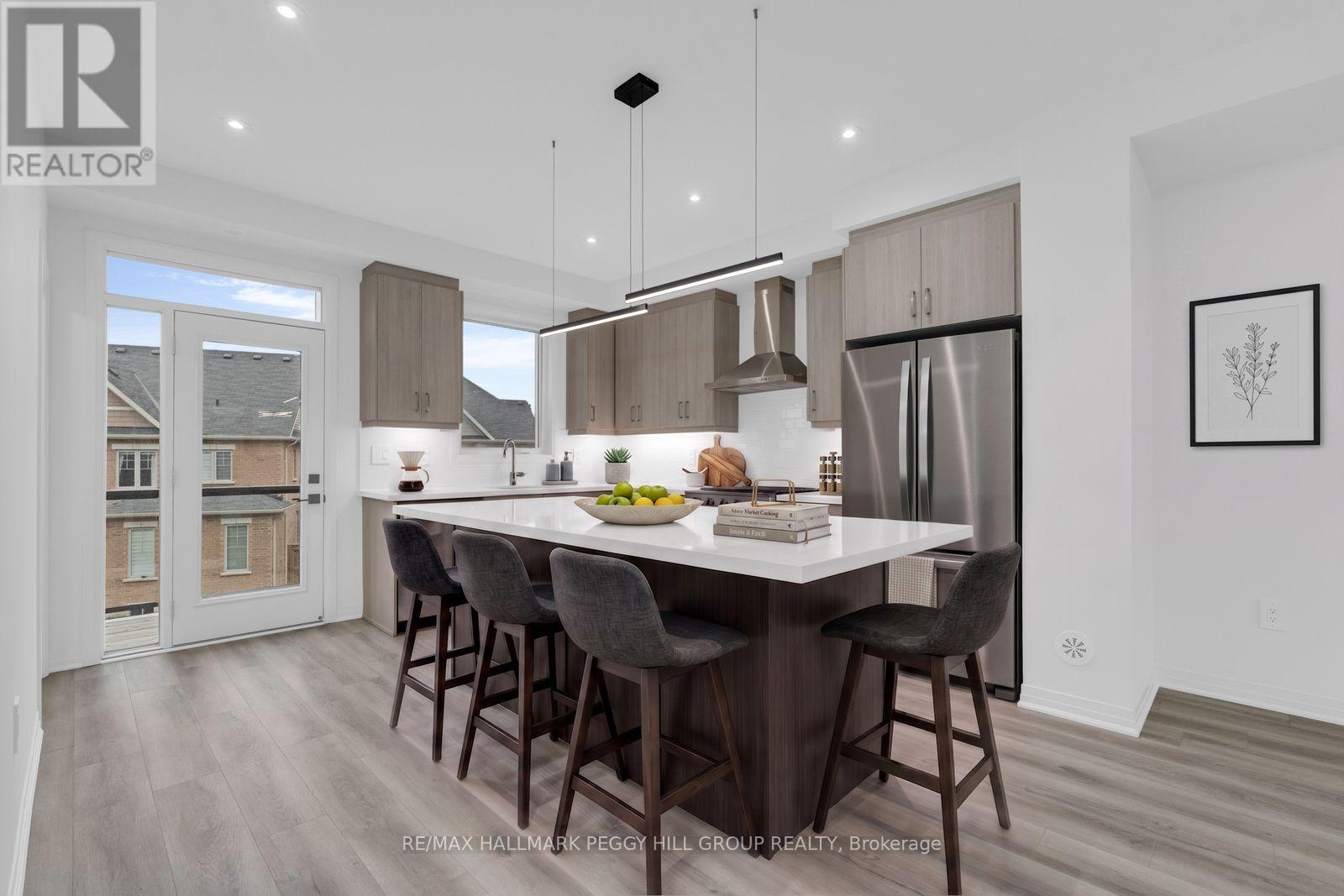 50 Brandon Crescent, New Tecumseth (Tottenham), Ontario  L0G 1W0 - Photo 4 - N13726102