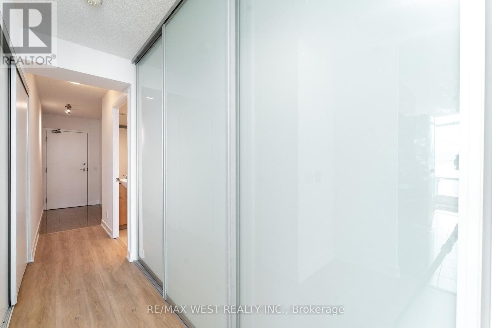 2509 - 373 Front Street, Toronto, Ontario  M5V 3R7 - Photo 23 - C13446674