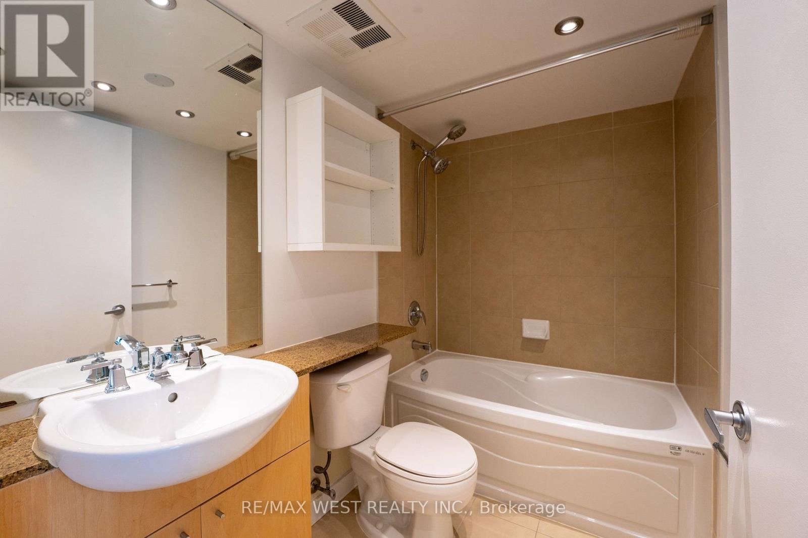 2509 - 373 Front Street, Toronto, Ontario  M5V 3R7 - Photo 19 - C13446674