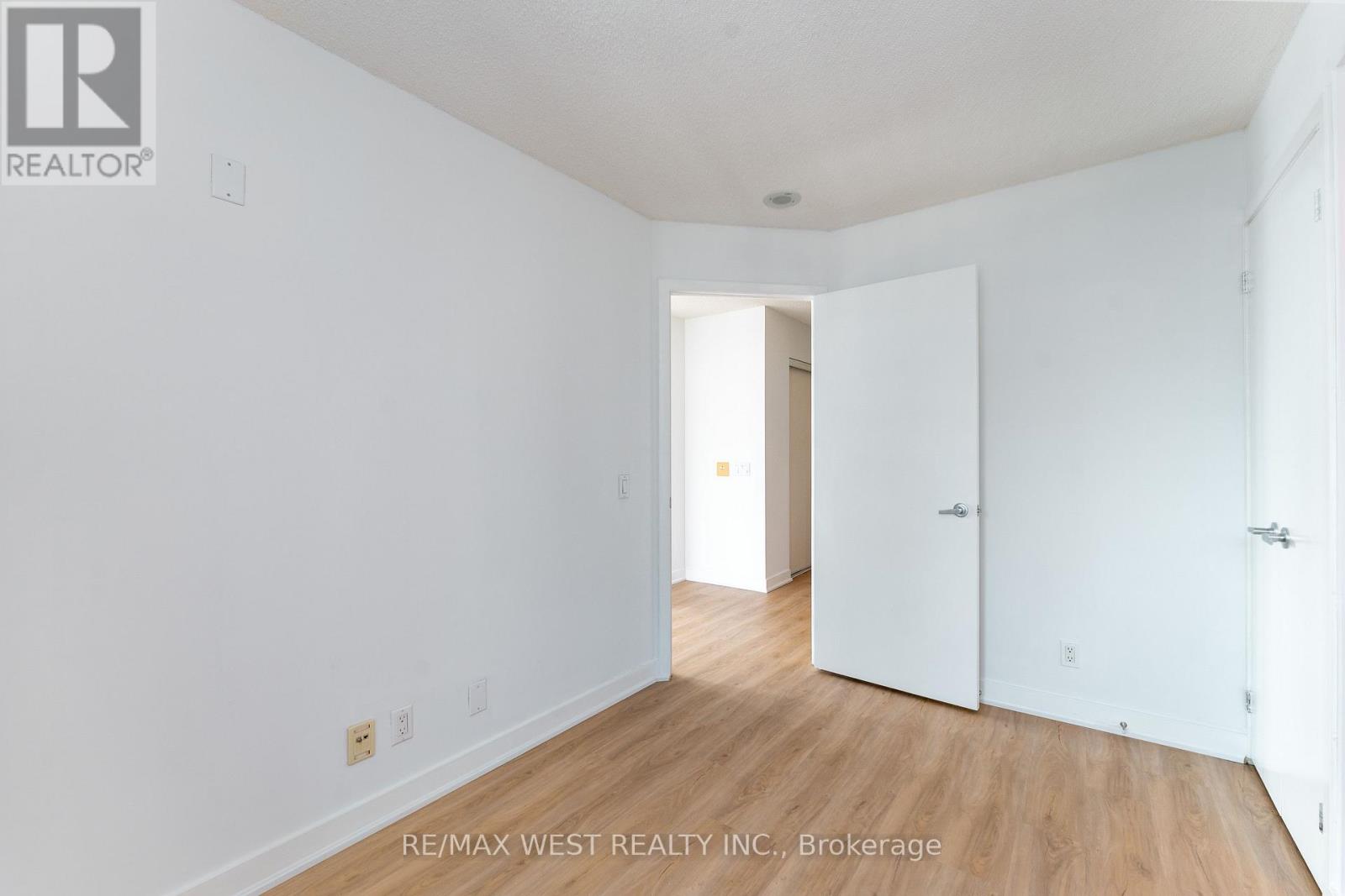 2509 - 373 Front Street, Toronto, Ontario  M5V 3R7 - Photo 27 - C13446674