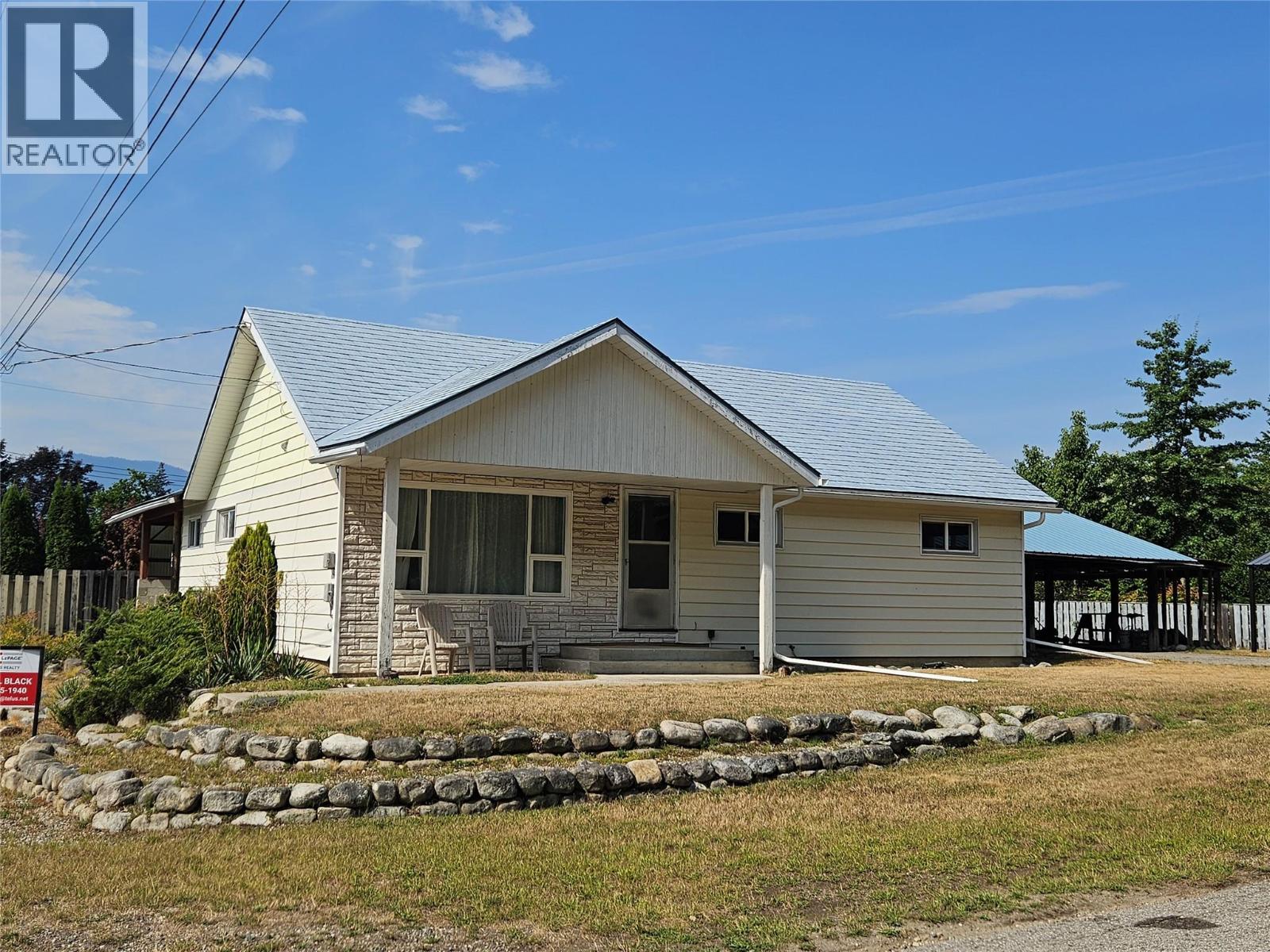 301 5th Street NW, Nakusp, British Columbia  V0G 1R0 - Photo 24 - 10383123