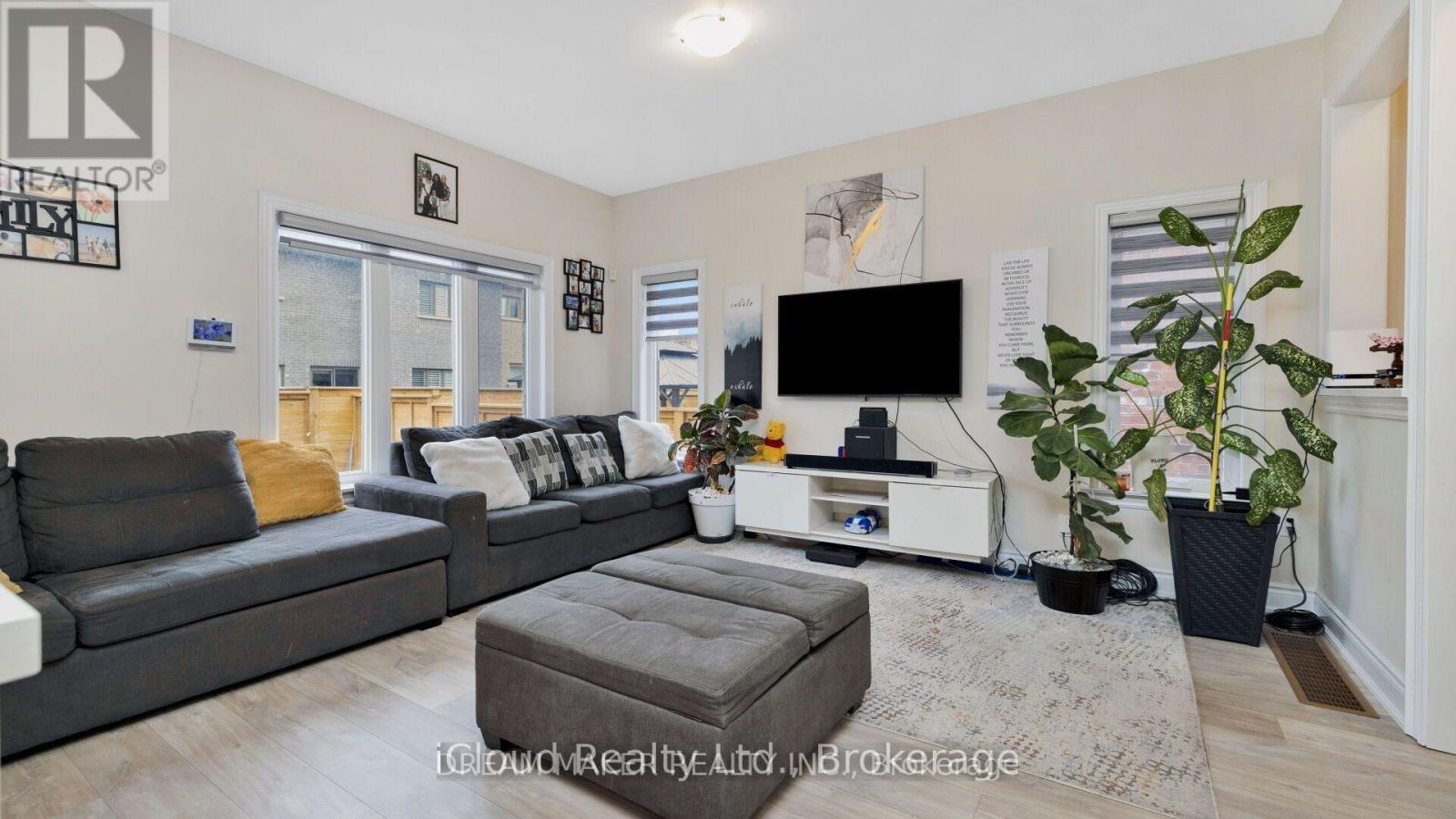73 Lorne Thomas Place, New Tecumseth, Ontario  L9R 0V8 - Photo 11 - N13726126
