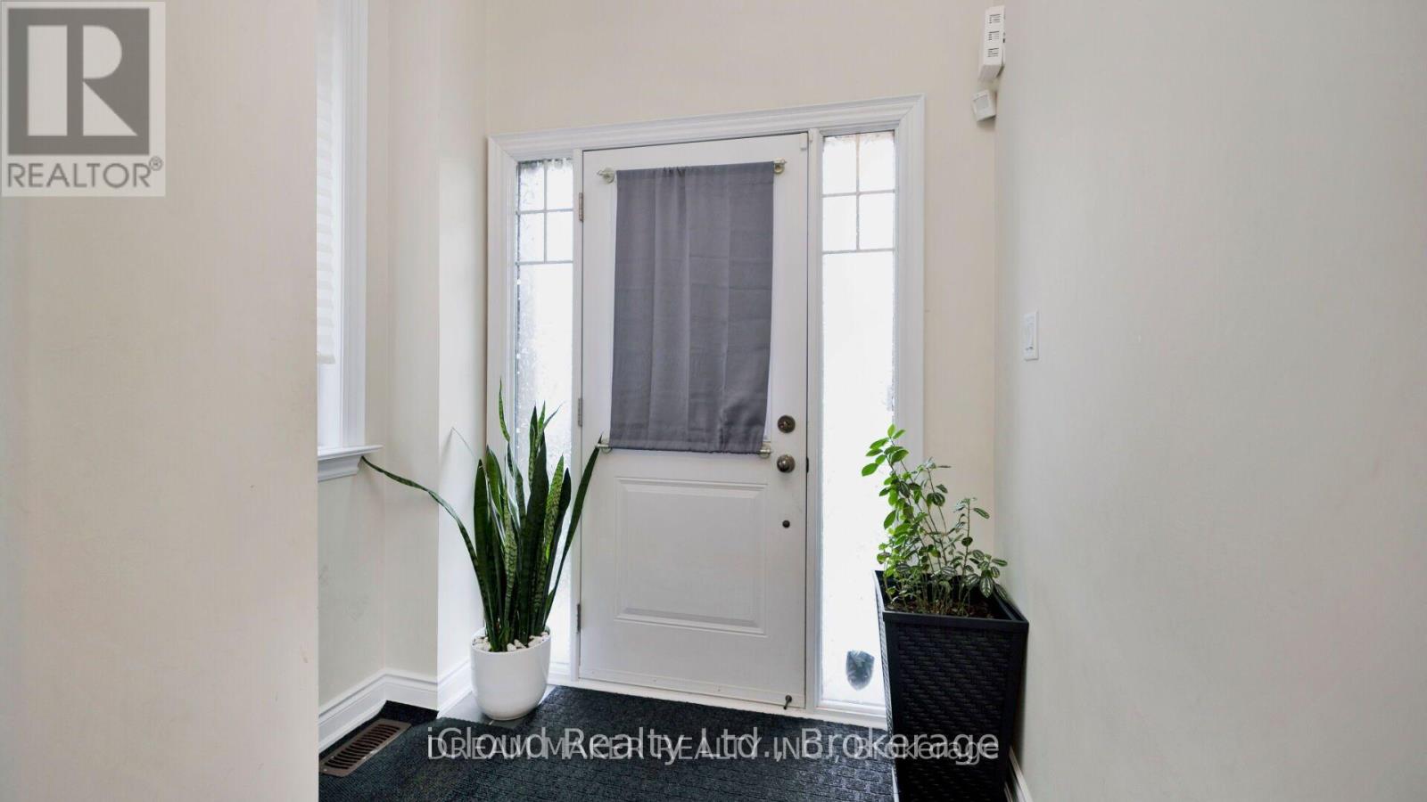73 Lorne Thomas Place, New Tecumseth, Ontario  L9R 0V8 - Photo 4 - N13726126