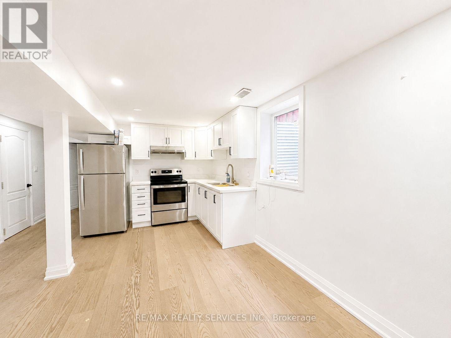 BSMT - 32 TREWARTHA CRESCENT, Brampton, Ontario