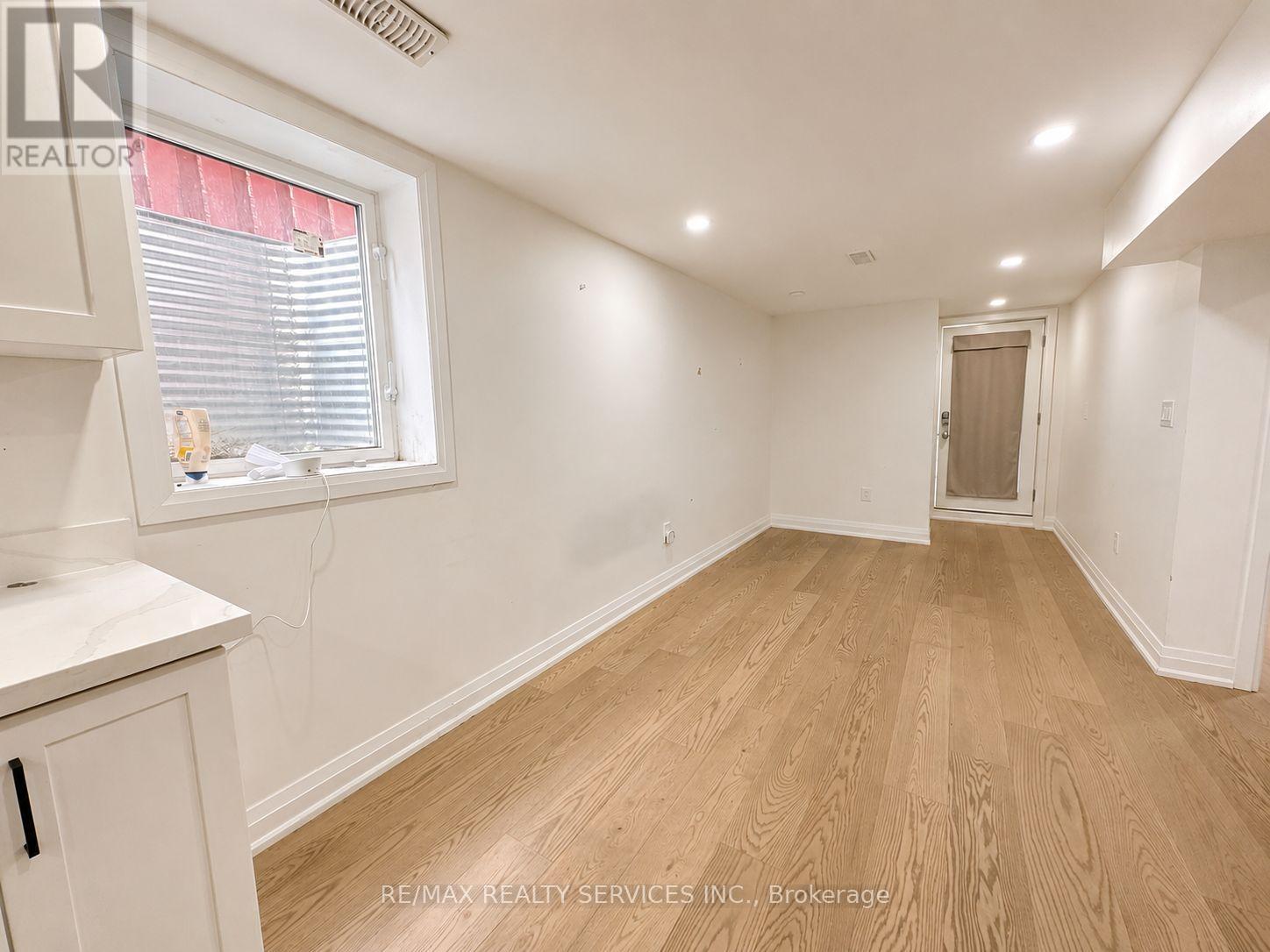 Bsmt - 32 Trewartha Crescent, Brampton, Ontario  L6Z 1X4 - Photo 4 - W13726114