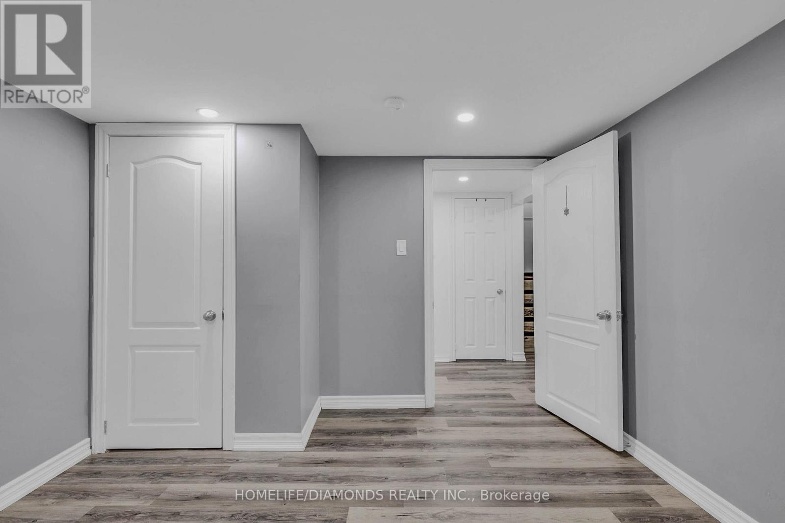 15 Keefer Road, Thorold, Ontario L2V 4M6 - Photo 35 - X13726130
