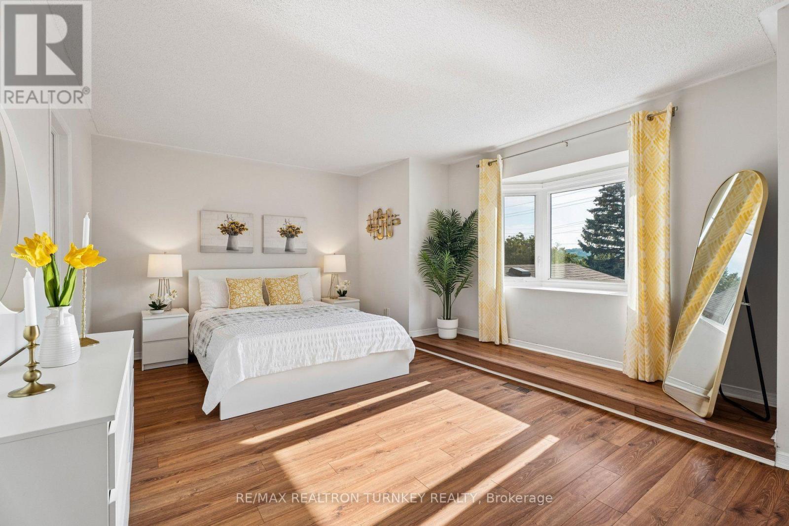 805 Playter Crescent, Newmarket, Ontario  L3X 1W7 - Photo 28 - N13718896
