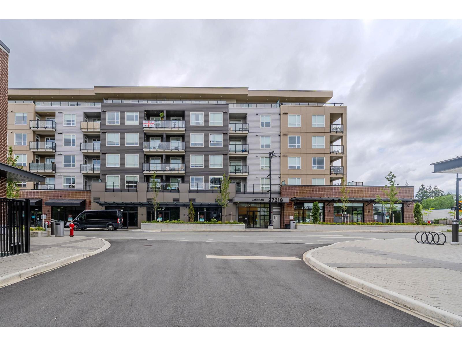 315 27218 ALDERGROVE TOWN CENTRE DRIVE, langley, British Columbia