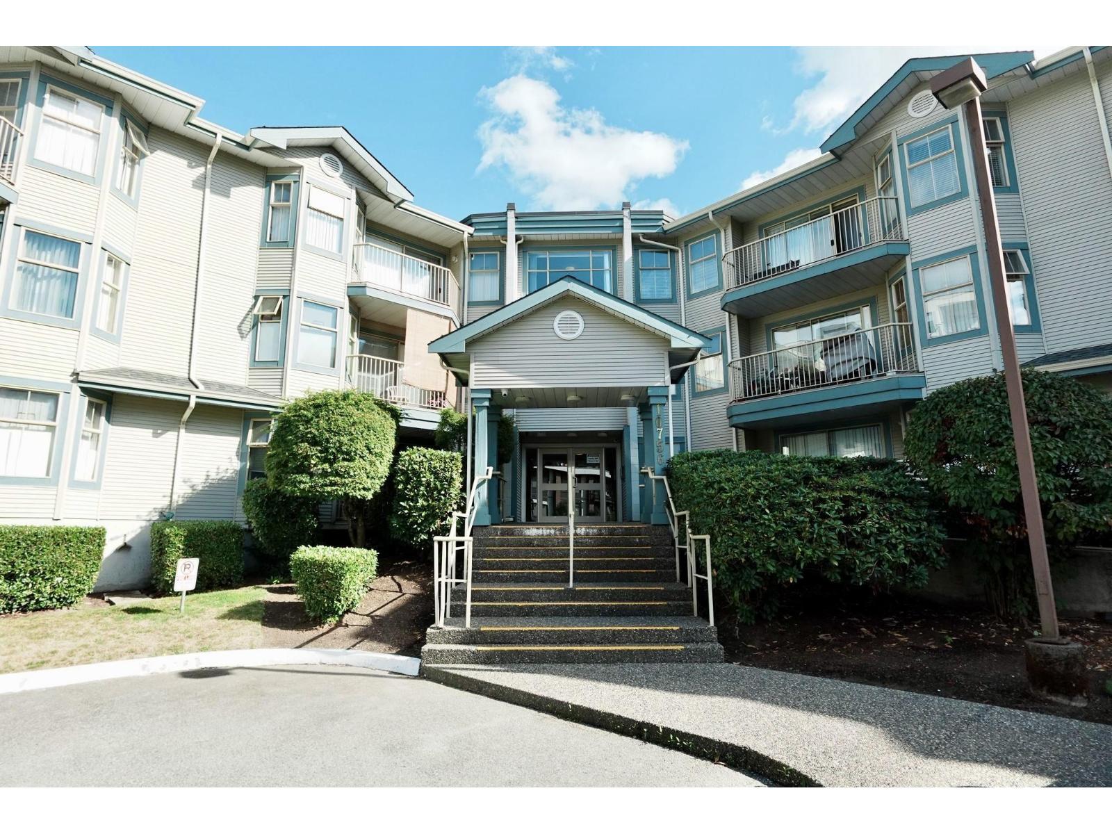 313 10756 N 138 Street, Surrey, British Columbia  V3T 4K5 - Photo 1 - R3158088