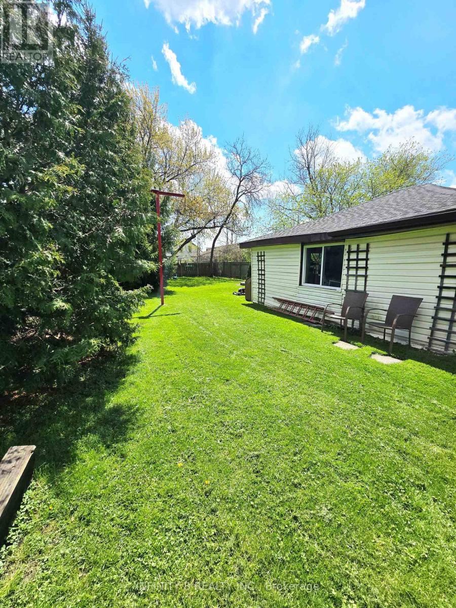 4728 Bridge Street, Niagara Falls, Ontario  L2E 2R8 - Photo 20 - X13726132