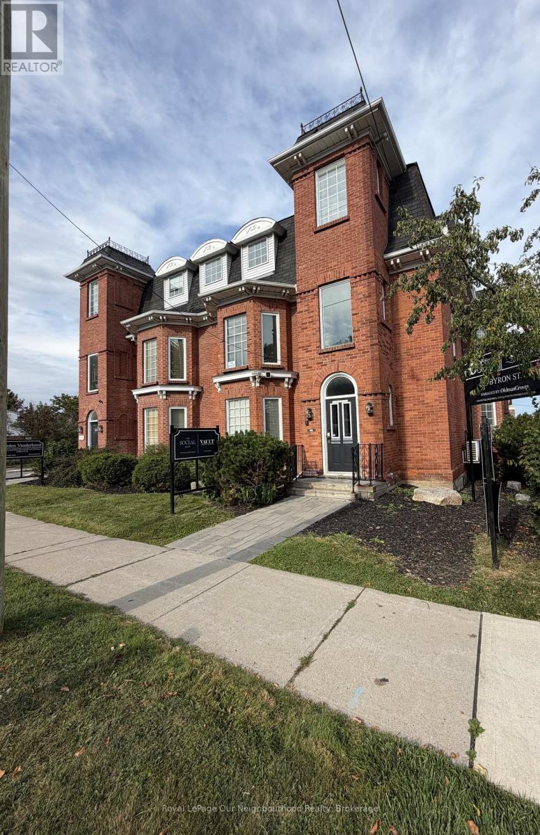 102 - 213 BYRON STREET S, Whitby, Ontario