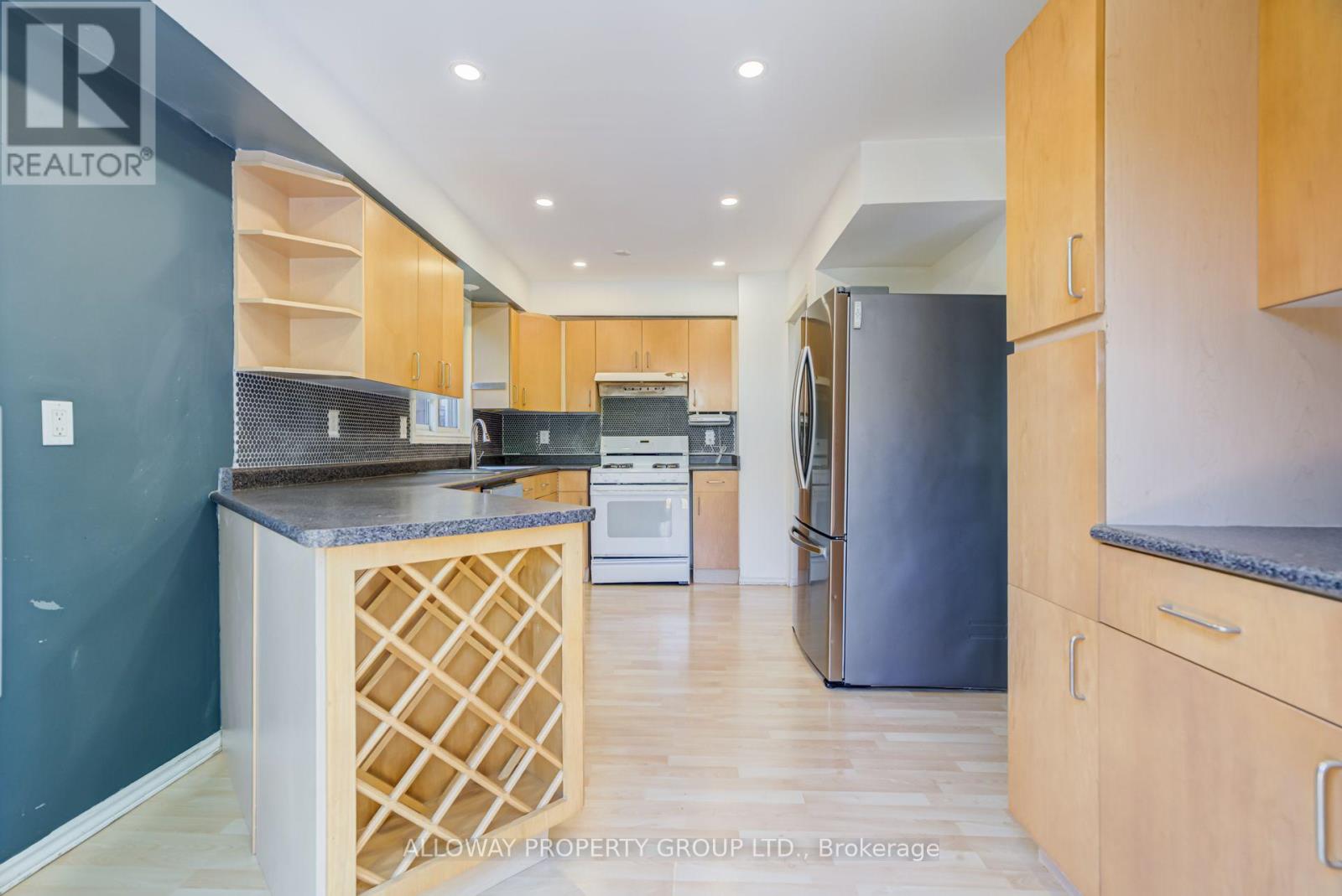 32 Reesorville Road, Markham, Ontario  L3P 3L2 - Photo 10 - N13726138