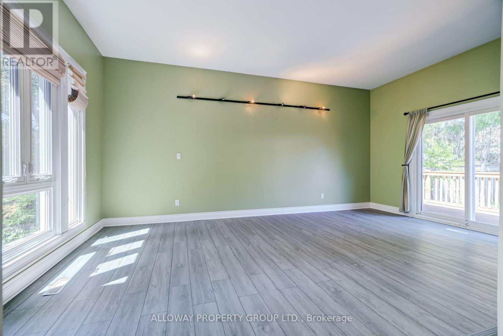 32 Reesorville Road, Markham, Ontario  L3P 3L2 - Photo 3 - N13726138