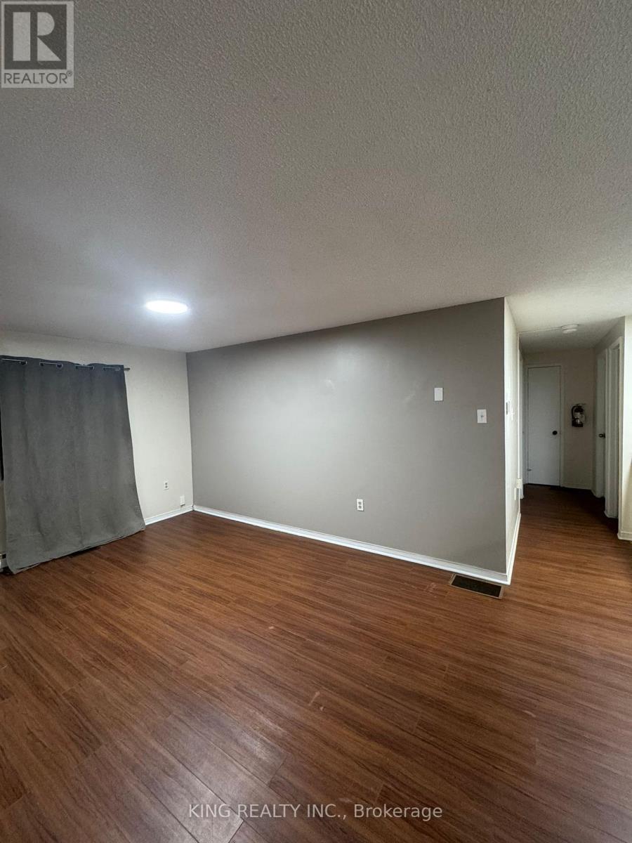 139 Hickling Trail, Barrie, Ontario L4M 5T7 - Photo 10 - S13726154